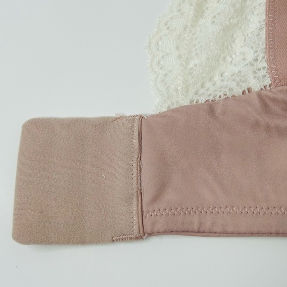 SOMA Embraceable Geo Lace Racerback bra Underwire Pink Beige Gold hardware 38DDD - Picture 5 of 8